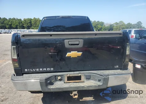 2011 Chevrolet Silverado C1500 Ls z USA, uszkodzony, nr VIN 3GCPCREA8BG347621